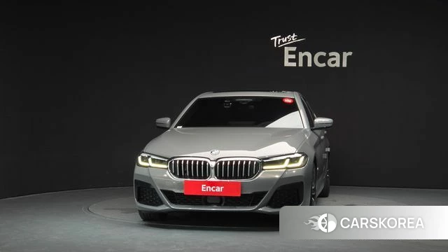 BMW 5 Series (G30) id 4666765 из Кореи 23