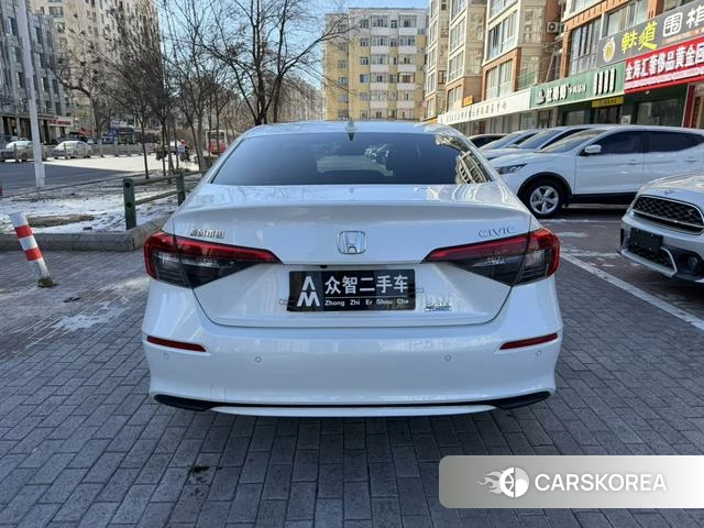 Honda Civic id 3993432 из Китая 9