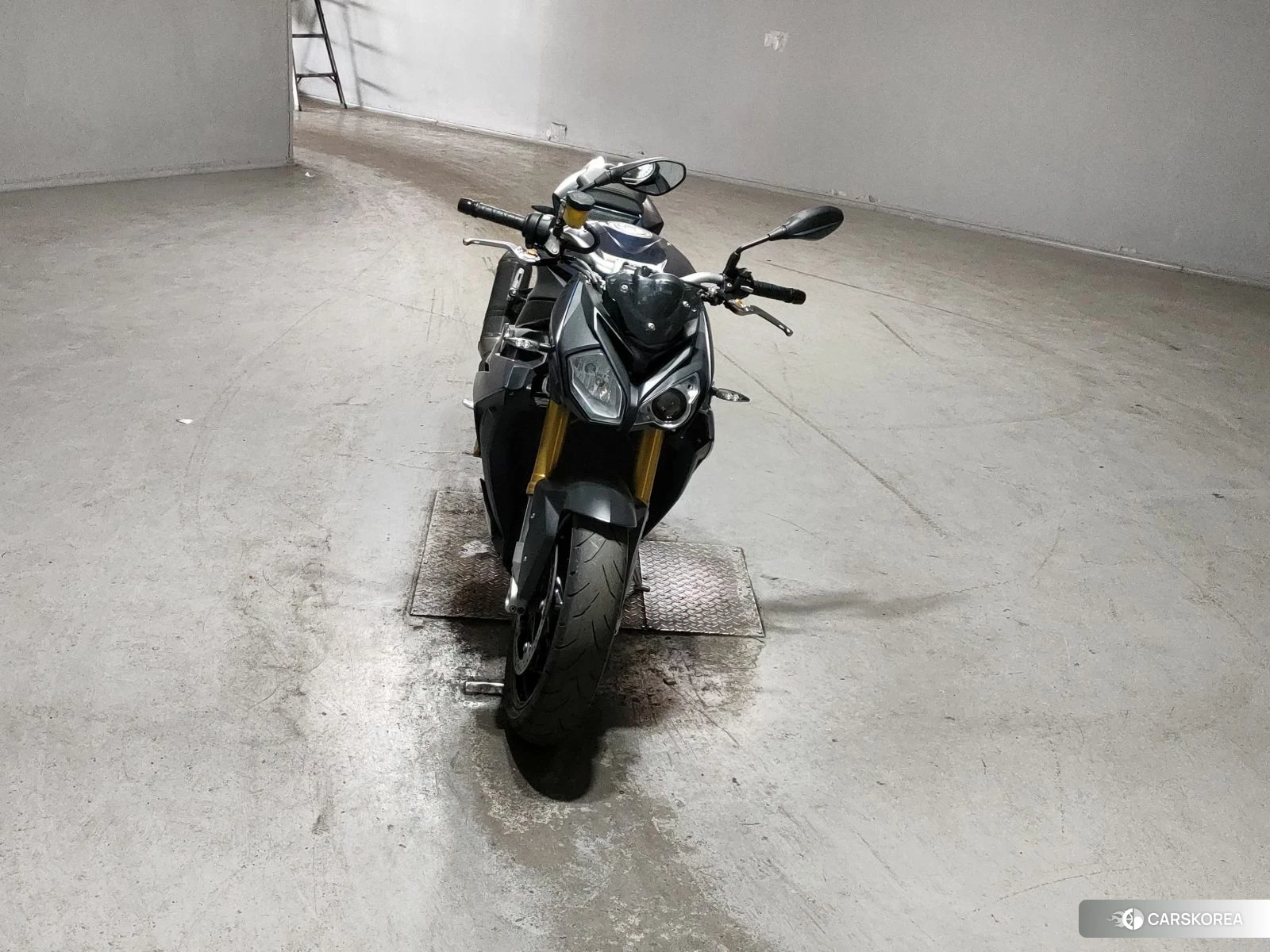 BMW S1000R 2015 из Японии