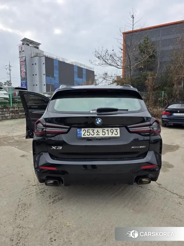 BMW X3 (G01) 2023 Черный из Кореи, фото 3