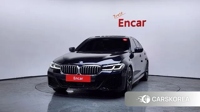 BMW 5 Series (G30) id 3629954 из Кореи 13