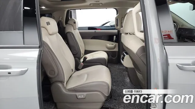 Kia The New Carnival 4th Generation id 2630453 из Кореи 13