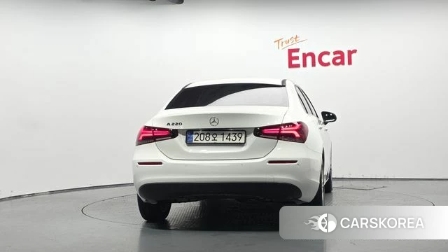 Mercedes-Benz A-Class W177 id 4614879 из Кореи 23