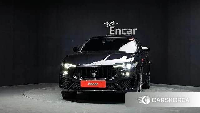 Maserati Levante id 4551636 из Кореи 23