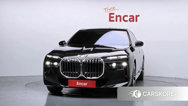 BMW 7 Series (G70) id 4533268 из Кореи 23