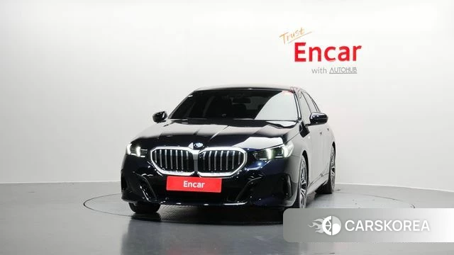 BMW 5 Series (G60) id 4200944 из Кореи 23