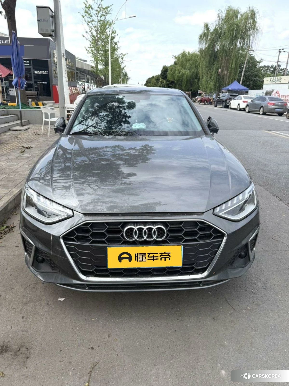 Audi A4L 2020 Темно-серый из Китая, фото 3