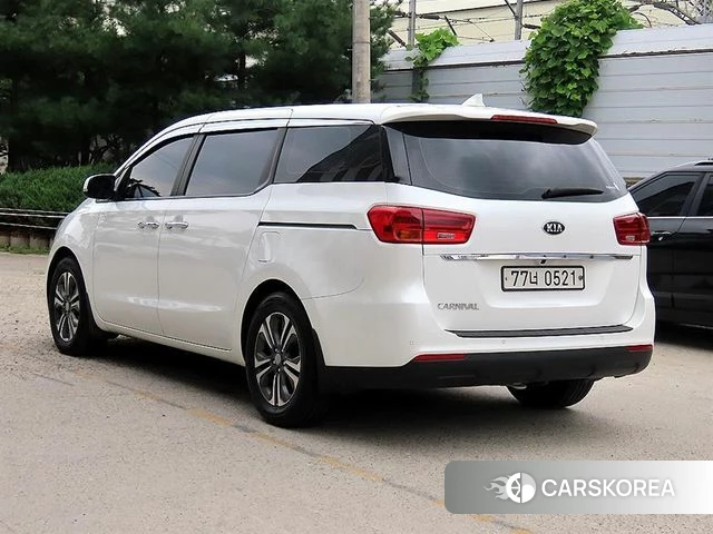 Kia The New Carnival id 4748307 из Кореи 13