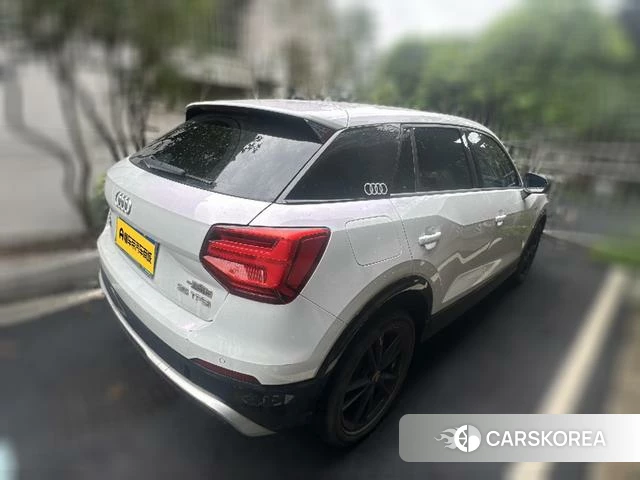 Audi Q2L 2021 Белый из Китая, фото 3