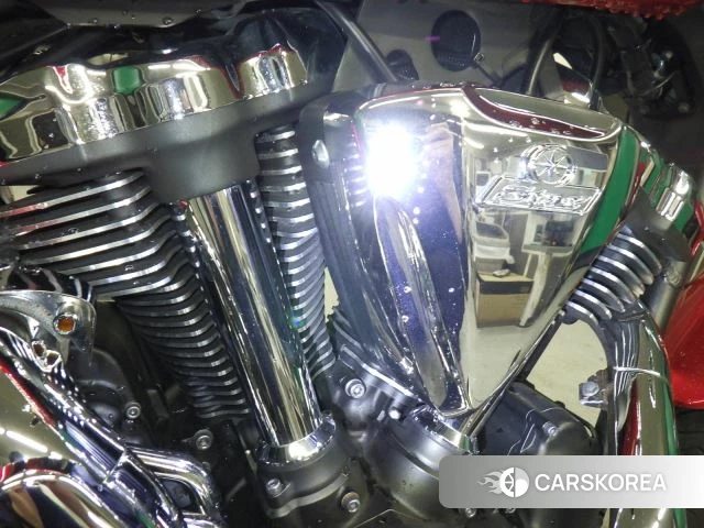 Engine photo