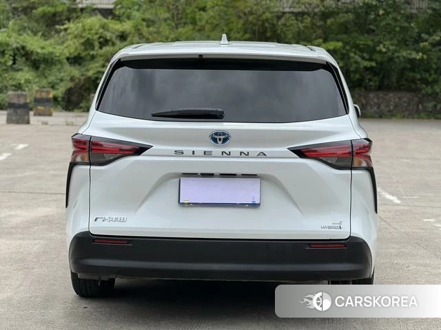 Toyota Saina id 4266049 из Китая 15