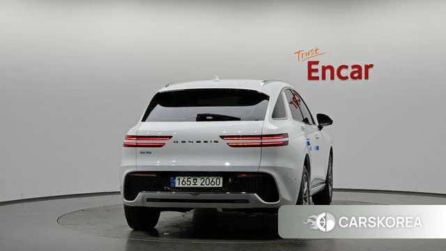 Genesis GV70 id 4283627 из Кореи 23