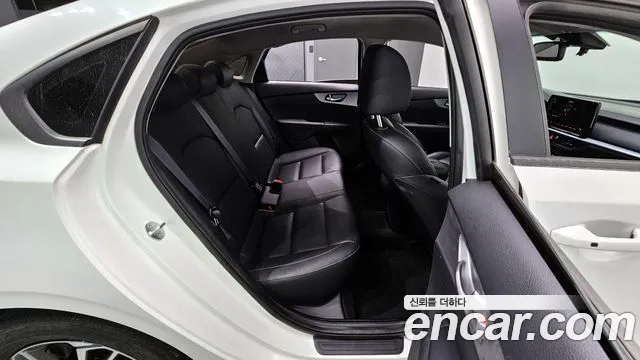 Kia The New K3 2nd generation id 2628005 из Кореи 13