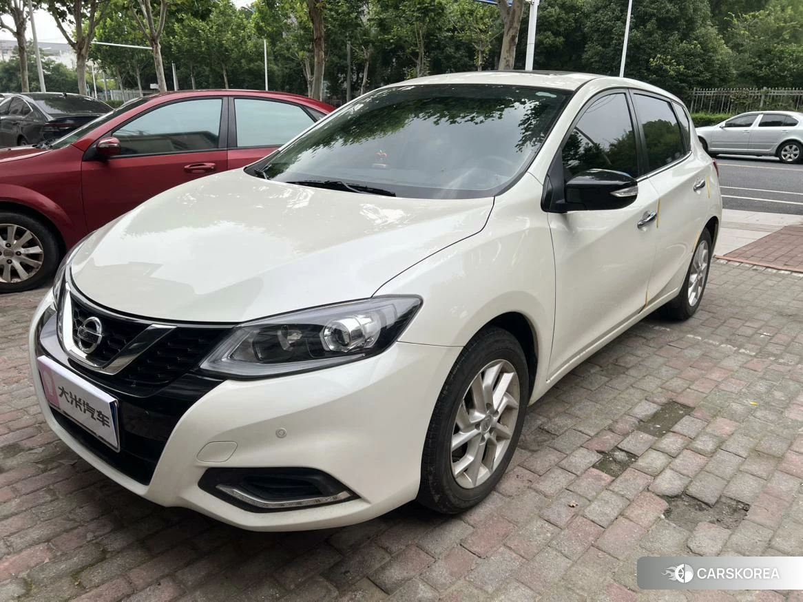 Nissan TIIDA 2022 Белый из Китая, фото 2