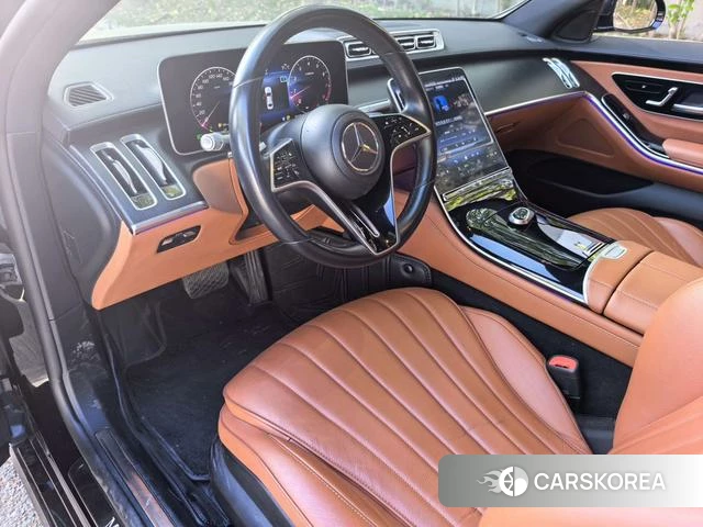 Mercedes-Benz S-class 2024 Черный из Китая, фото 3