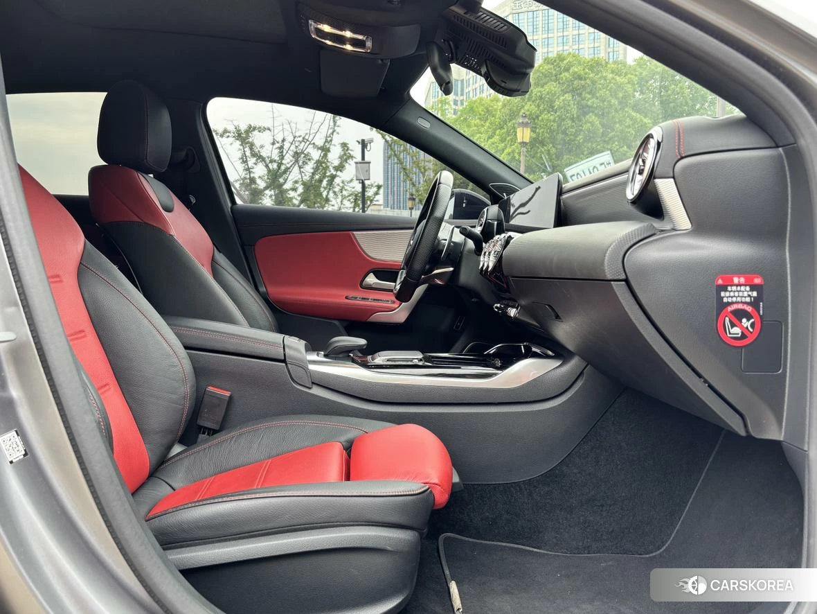 Mercedes-Benz Class A AMG id 4452287 из Китая 10