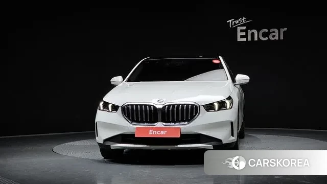 BMW 5 Series (G60) id 3477401 из Кореи 13