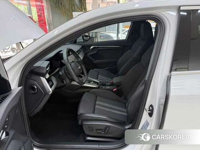 Audi A3 id 4359398 из Китая 16