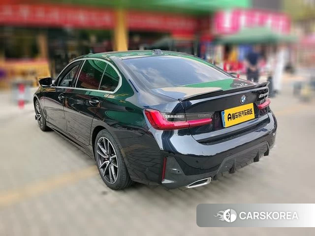 BMW 3 series 2022 Черный из Китая, фото 3