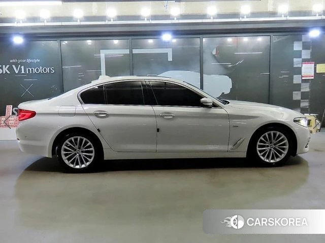 BMW 5 Series (G30) id 4667848 из Кореи 13