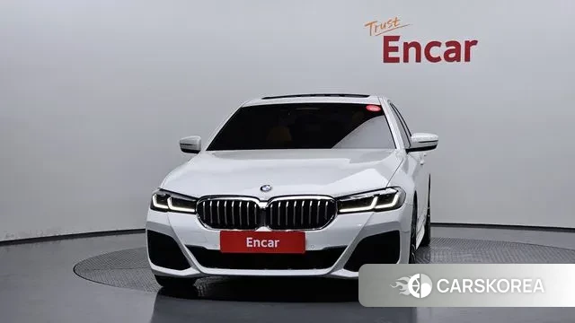 BMW 5 Series (G30) id 3110987 из Кореи 13