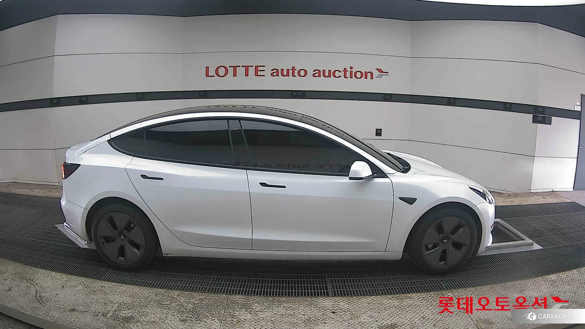 Tesla Model 3 Long Range id 3888286 из Кореи 23
