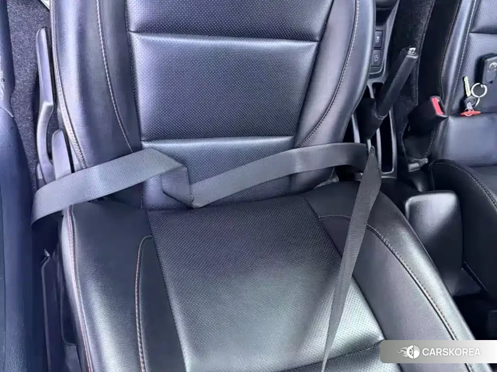 Toyota Yaris L id 4617185 из Китая 14