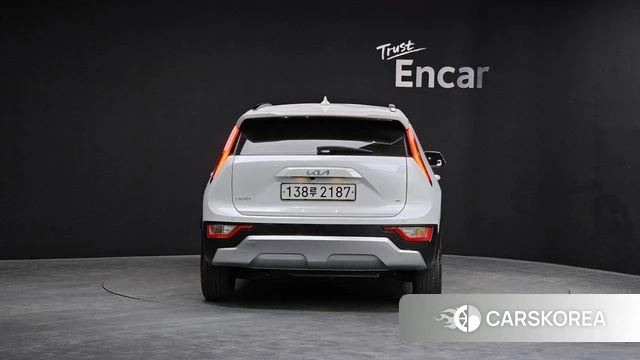Kia Di Ol Nu Niro id 4186949 из Кореи 23