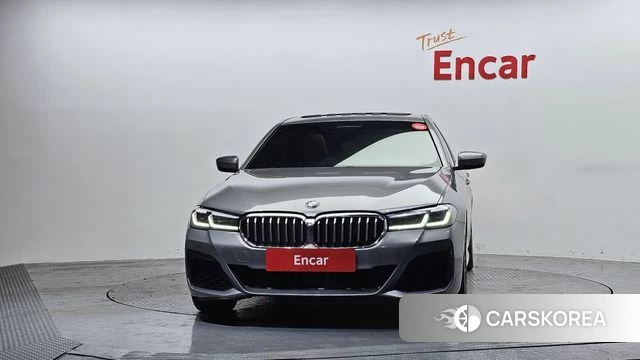 BMW 5 Series (G30) id 3818022 из Кореи 13