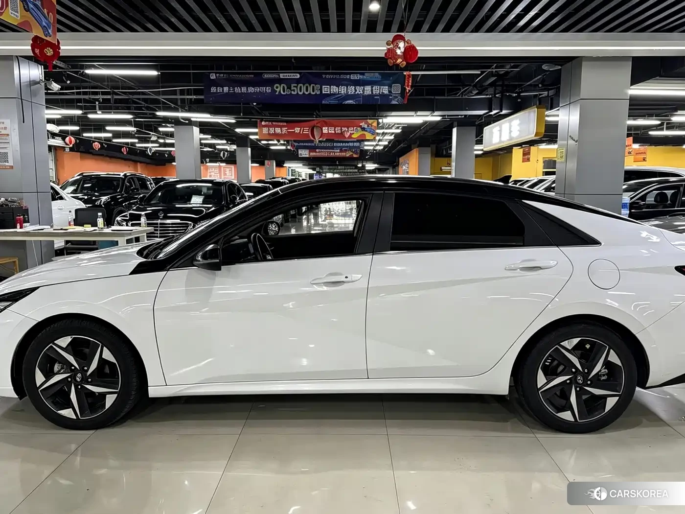 Hyundai Elantra 2021 Белый из Китая, фото 3