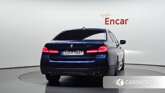 BMW 5 Series (G30) id 4849309 из Кореи 23