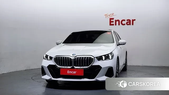 BMW 5 Series (G60) id 3664124 из Кореи 13