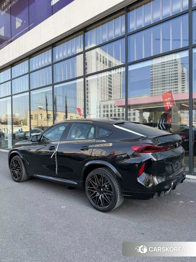 BMW X6 M 2023 Черный из Китая, фото 3