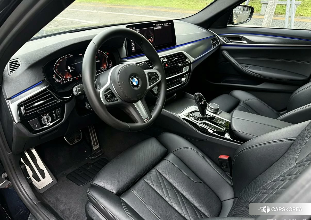 BMW 5 series (imported) 2020 Черный из Китая, фото 3