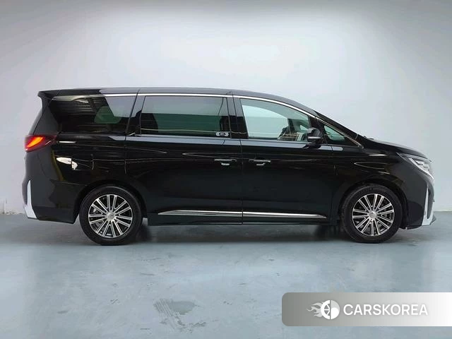 GAC Trumpchi Trumpchi M8 id 3969192 из Китая 13