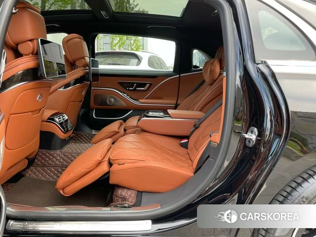 Mercedes-Benz Maybach S-class id 4209439 из Китая 16