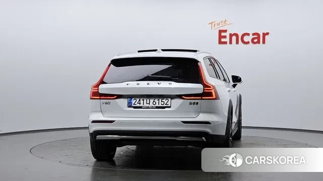 Volvo V60 Cross-Country 2nd Generation id 3614815 из Кореи 13