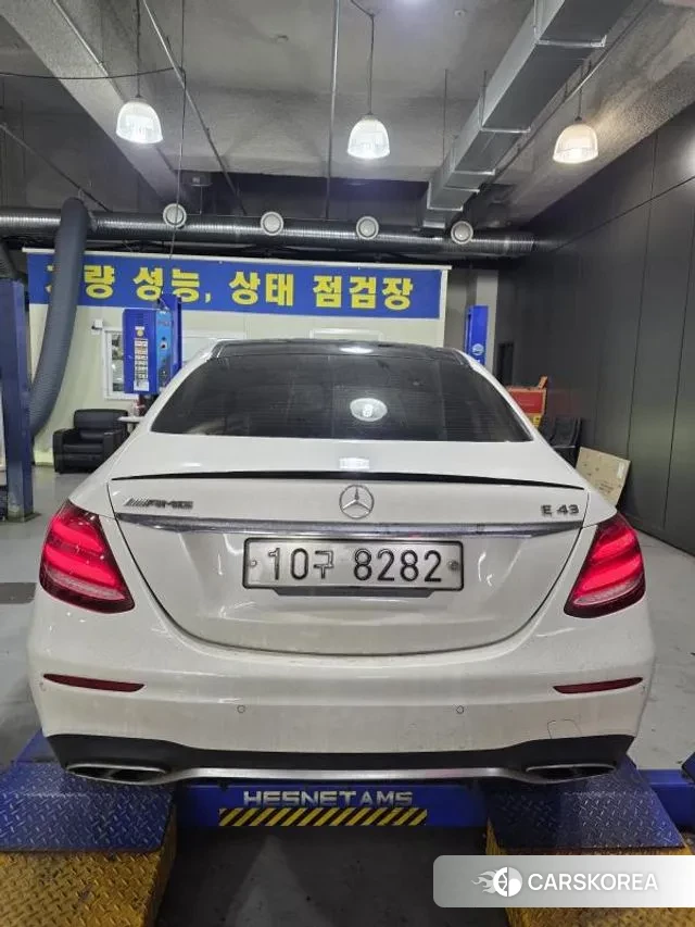 Mercedes-Benz E-Class W213 2018 Белый из Кореи, фото 3