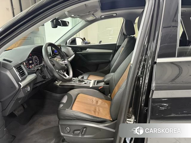 Audi Q5L id 4263924 из Китая 12