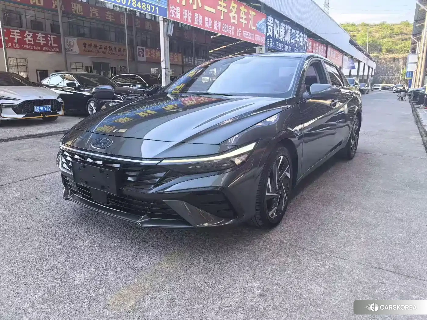 Hyundai Elantra 2024 Silver/gray из Китая, фото 3