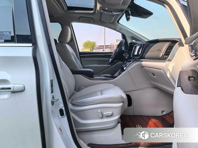 GAC Trumpchi Trumpchi M8 id 4207373 из Китая 16