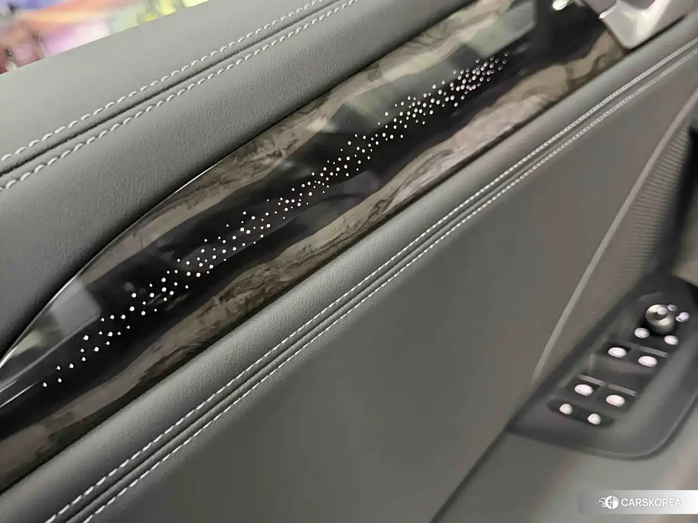 Volkswagen Magotan id 4583860 из Китая 8
