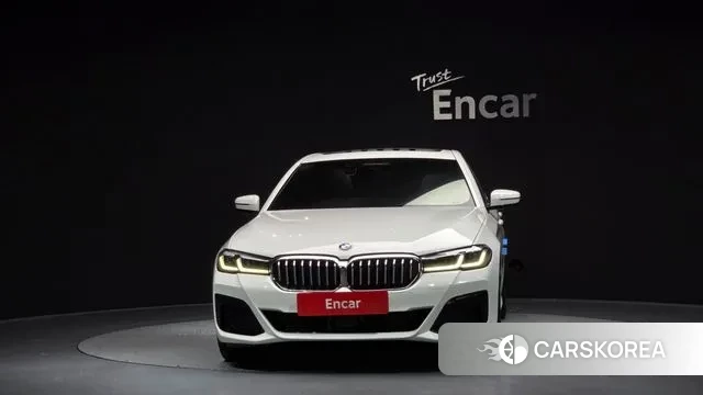 BMW 5 Series (G30) id 3059754 из Кореи 13