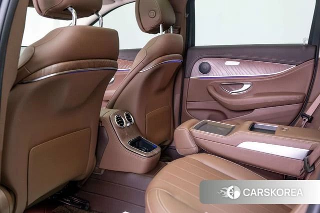 Mercedes-Benz E-class id 4300083 из Китая 18