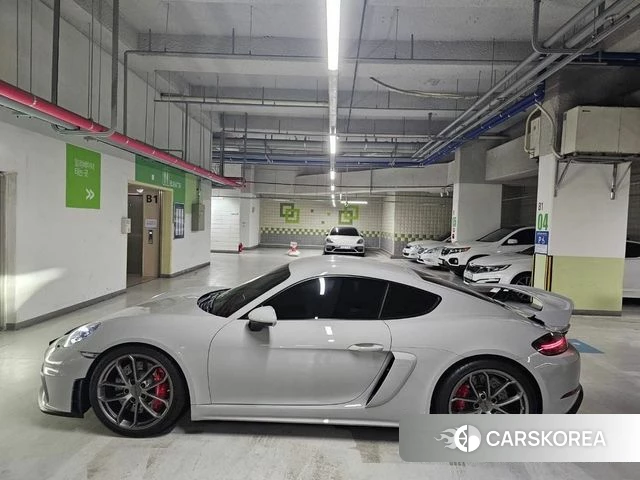 Porsche 718 Cayman 2022 Серебристо-серый из Кореи, фото 3