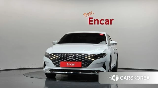 Hyundai The New Grandeur IG id 4693601 из Кореи 23