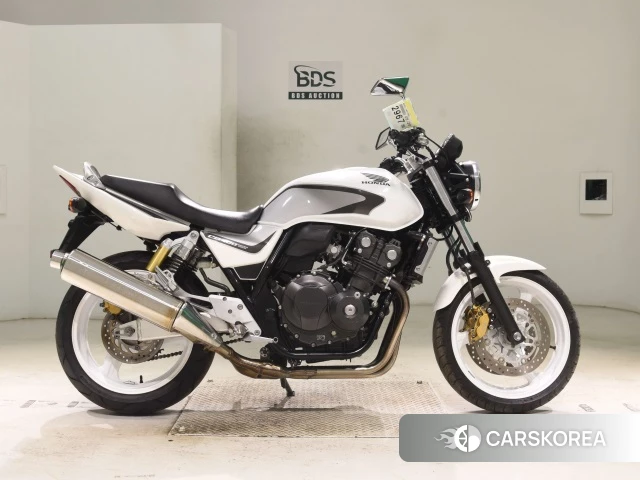 Проданный Honda CB400SF 2012 из Японии, фото 2