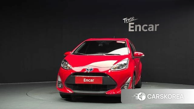 Toyota Prius C id 4693888 из Кореи 23