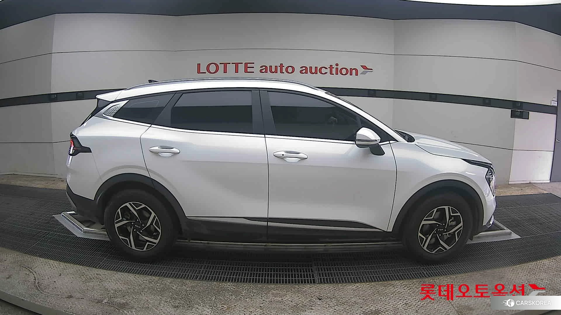 Kia Sportage id 3875731 из Кореи 23