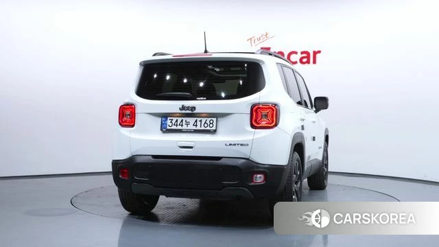 Jeep Renegade id 3817763 из Кореи 13